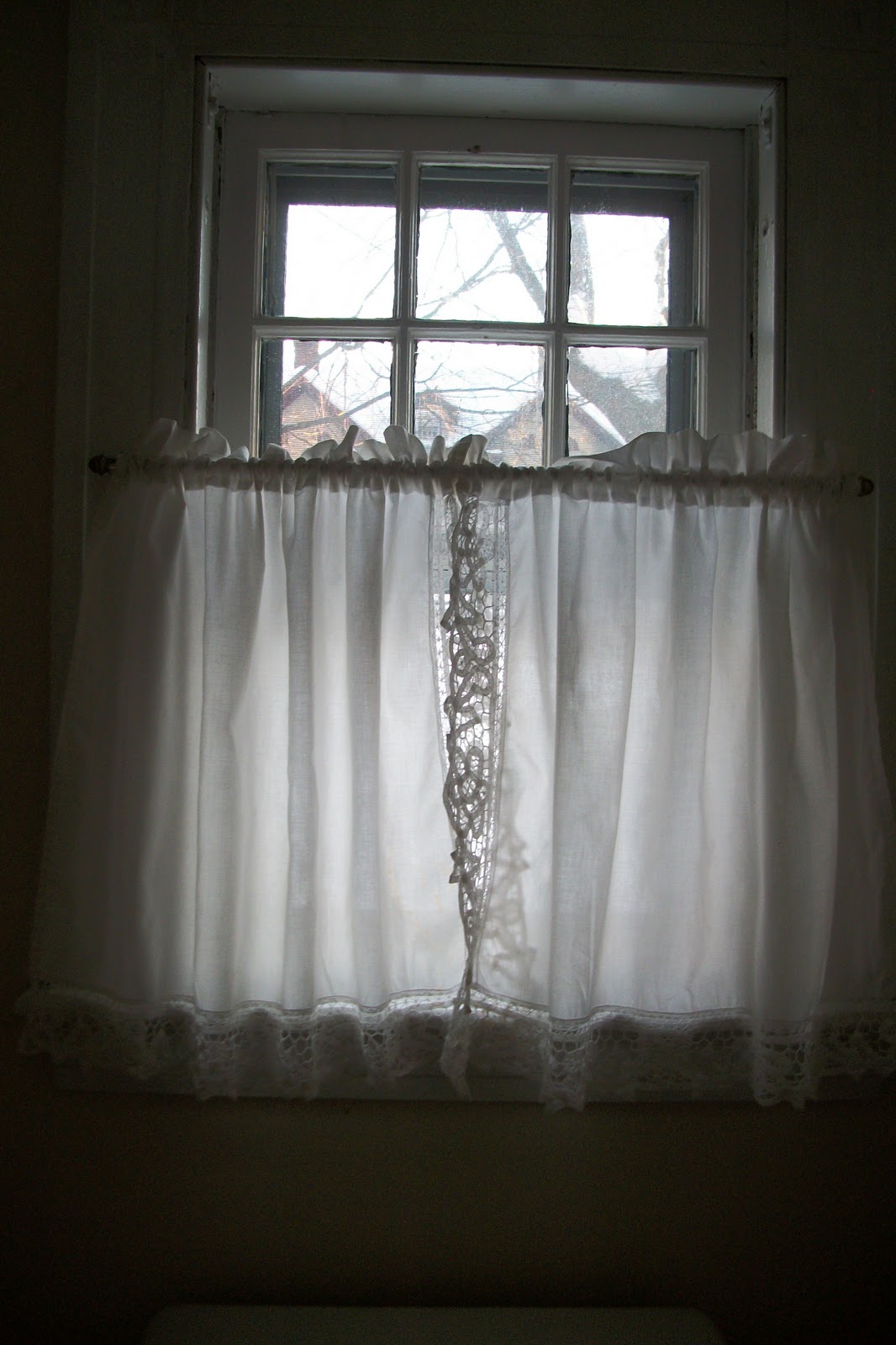 Writing Straight from the Heart: Tale of The White, Lacy Curtains