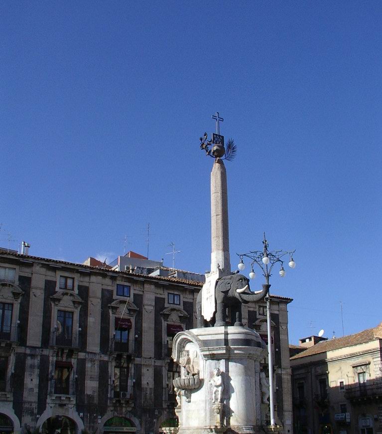 Lisa in Italy: Catania Elephant, Sicily