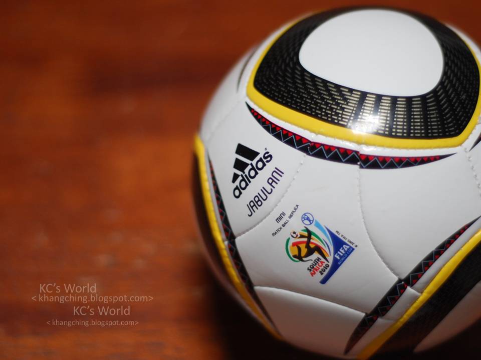 KC's World Mini Jabulani Football