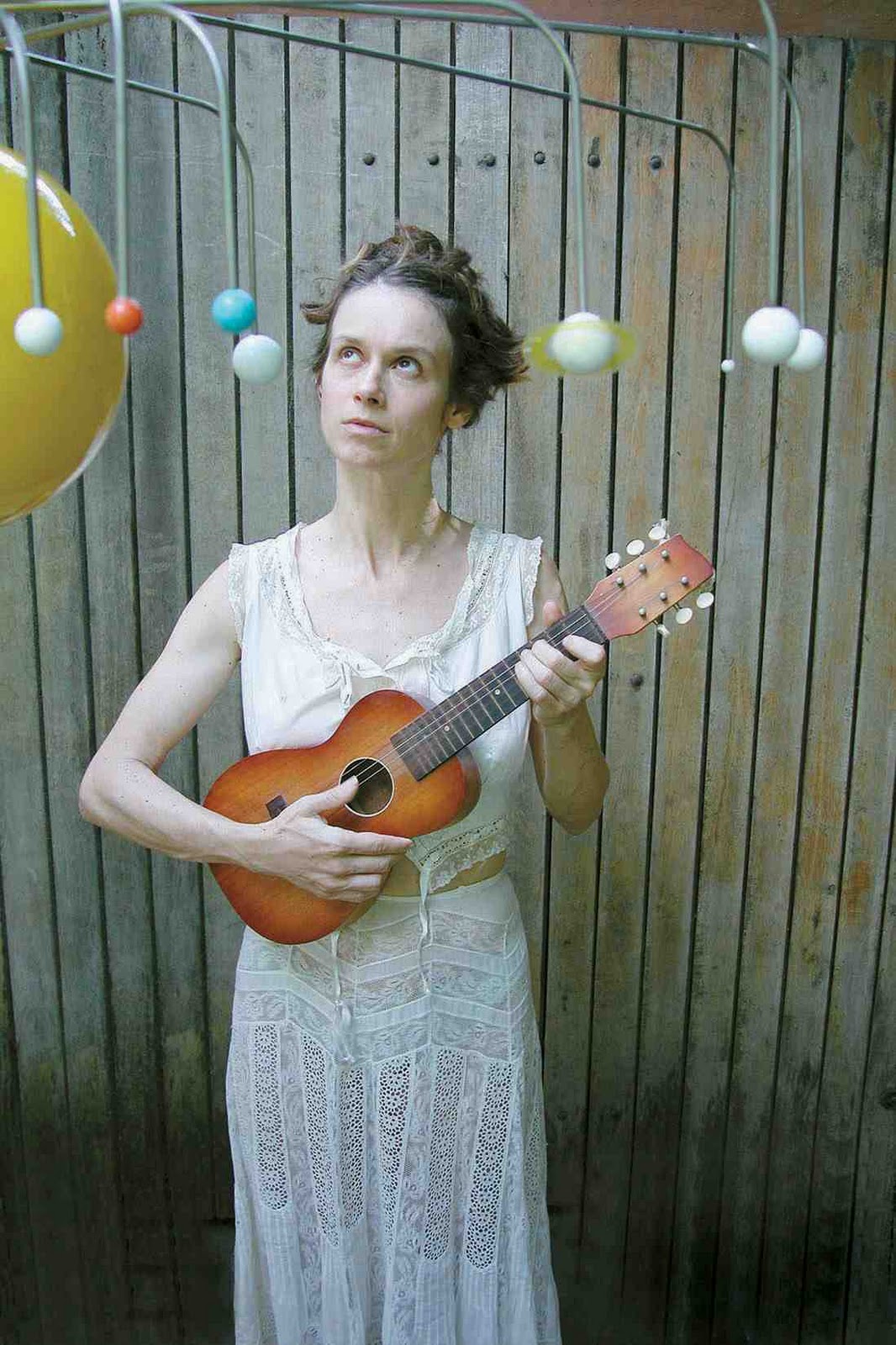 ARTERAPIA FLORAL JUANA MOLINA la música que traje de Argentina