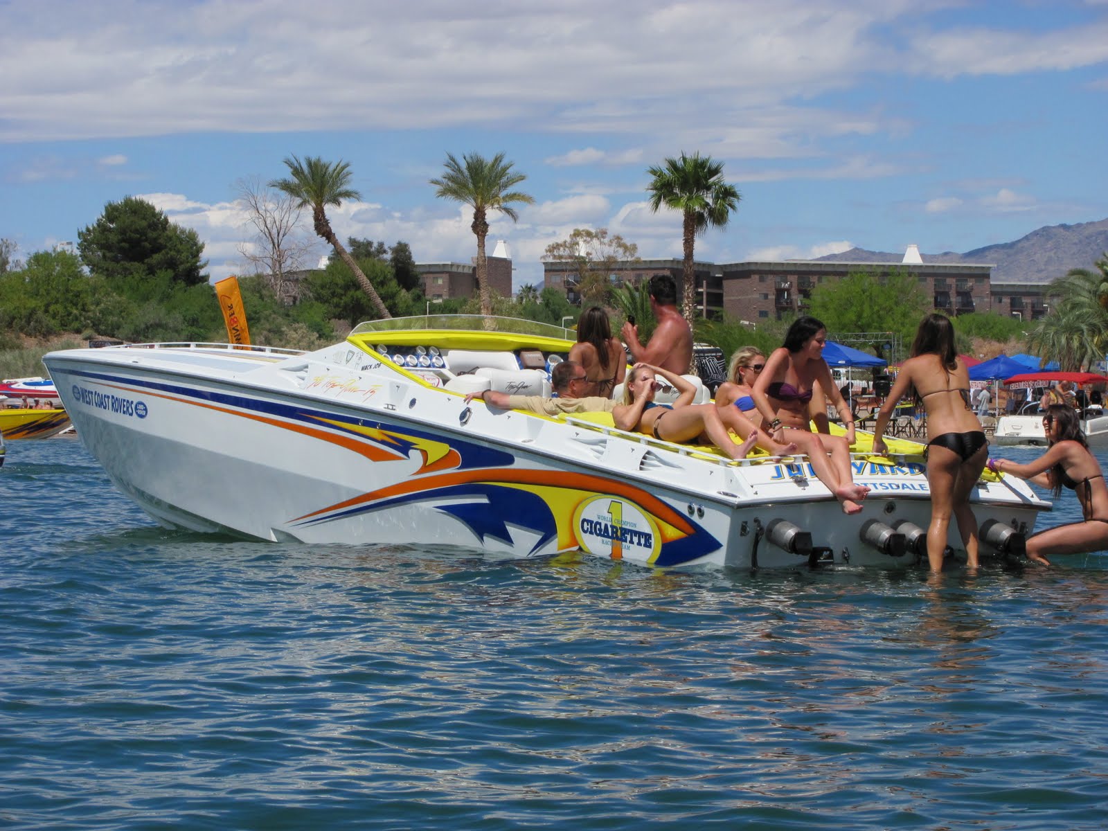 Girls On Boats Lake Havasu Telegraph