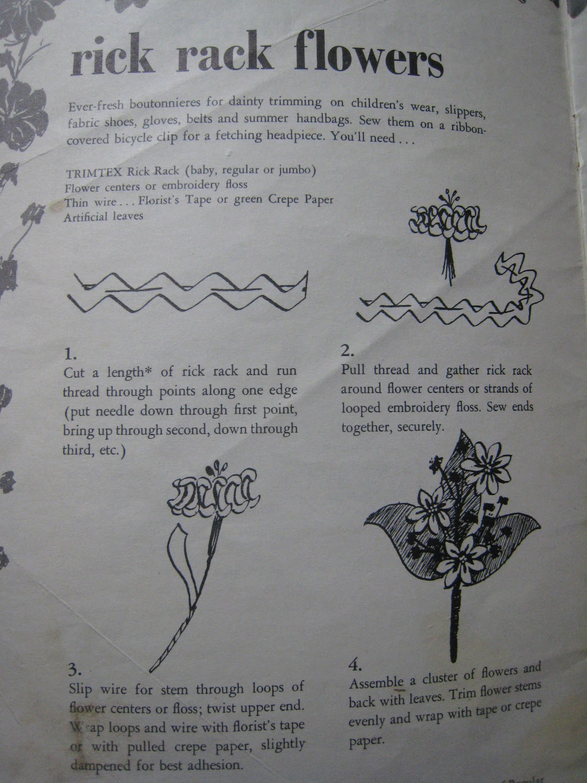 The Vintage Seamstress: Vintage Retro Rick Rack Booklet