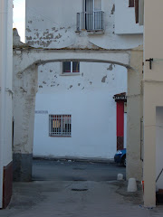 EL ARCO VISTO DESDE OTRO LUGAR