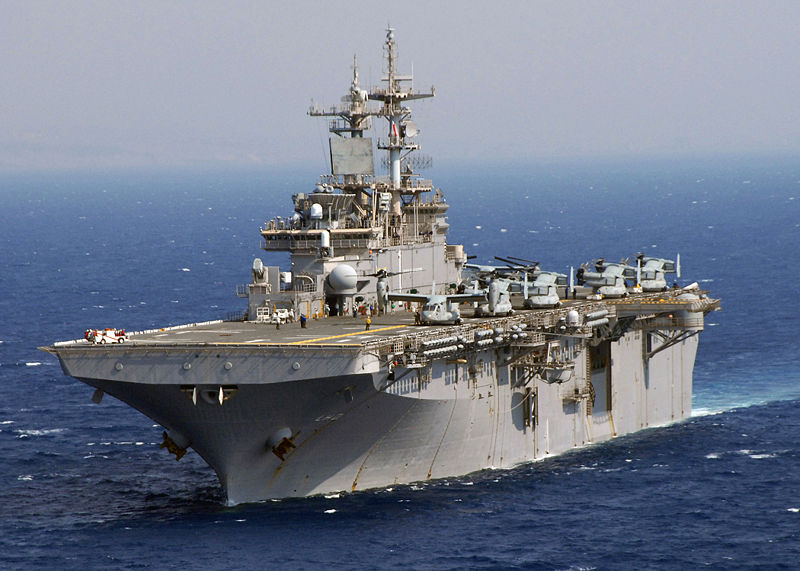 [800px-USS_Wasp_(LHD-1)_Osprey_2.jpg]