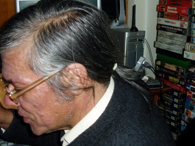 [PB260051.JPG]