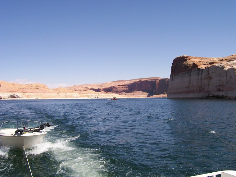 Heading South towing Tom's fishing boat