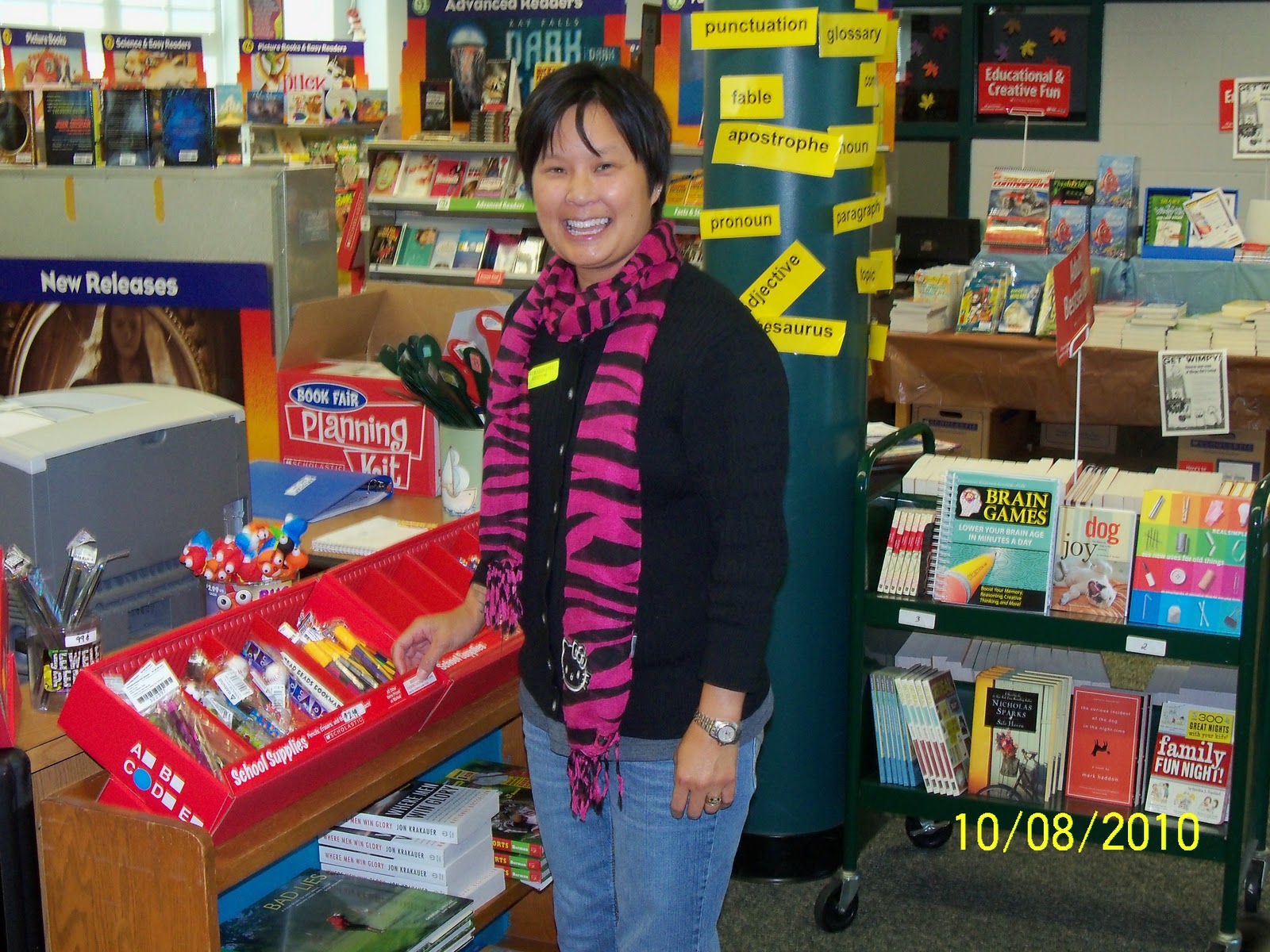 Mrs. Metzgar's Soaring Eagles Blog The Book Fair is here.