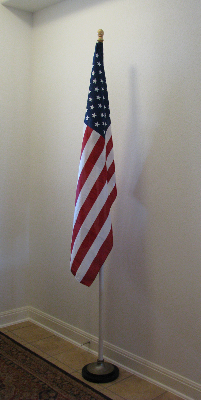 Some Really Neat Stuff Thrifty Flag Stand