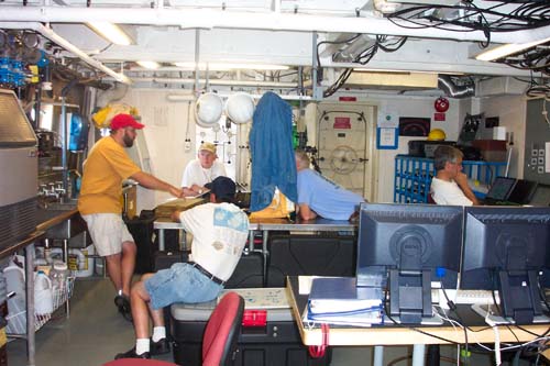 Eng: ROV - Vehicle Structure: Background