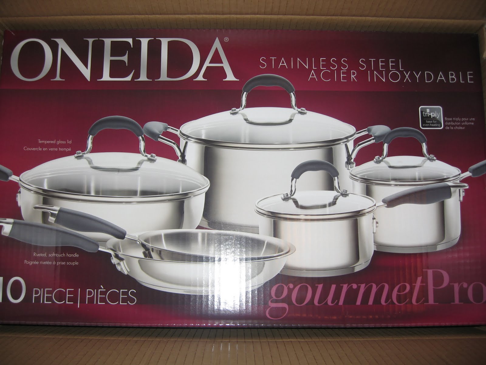 The Ethertons Holiday GG 2010 Oneida Gourmet Pro cookware set