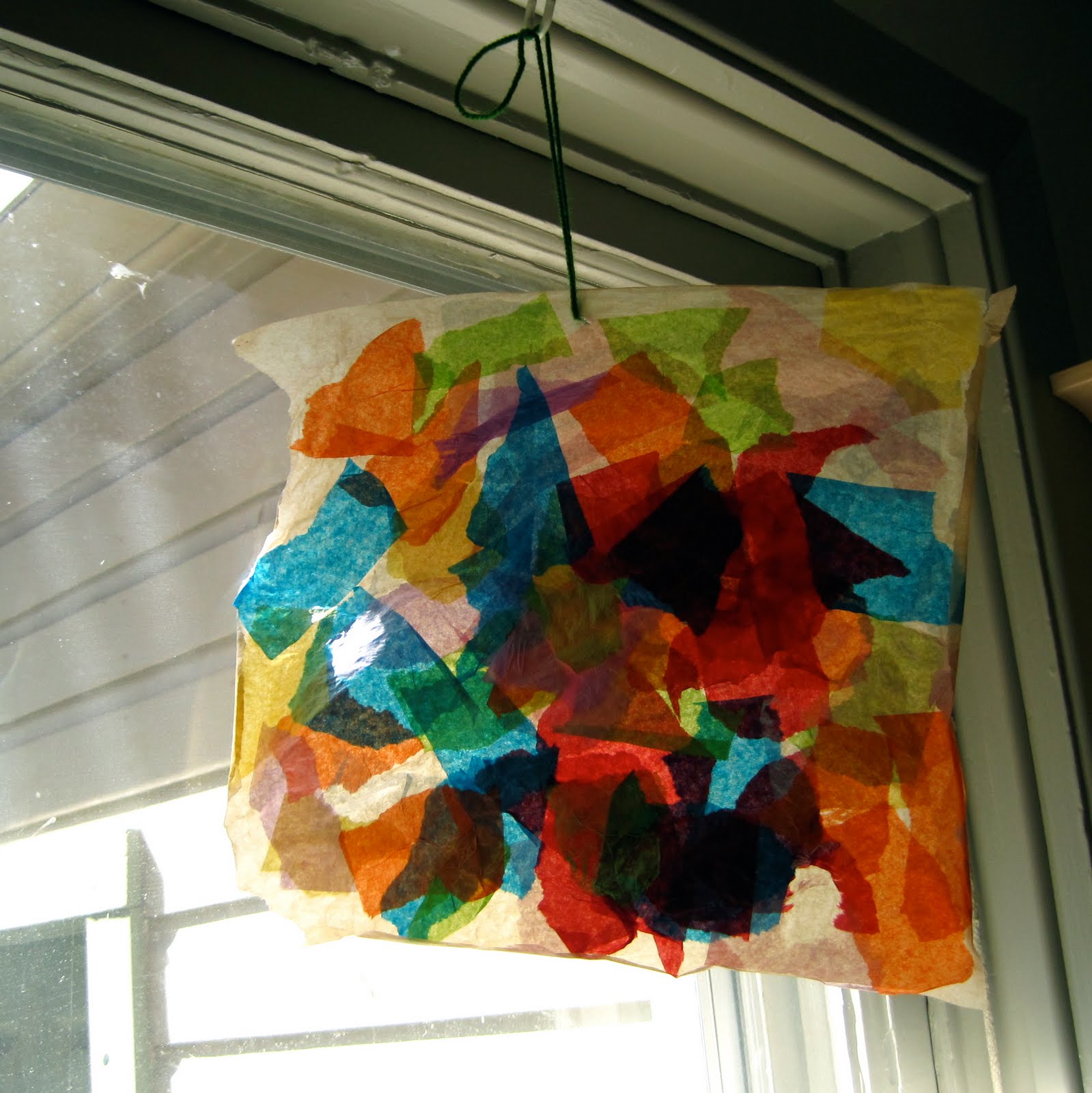 Natural Kids Make tissue paper stained glass
