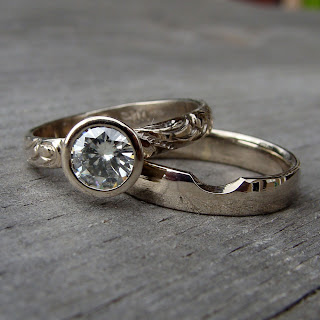 moissanite wedding rings