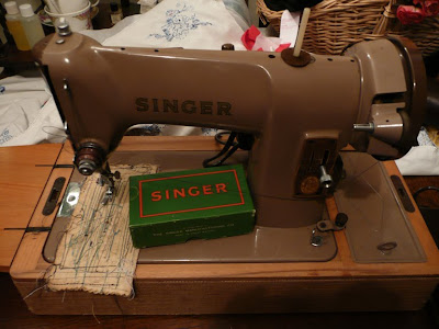 The Balancing Kiwi My Vintage Singer Sewing Machine Collection Custom 1955 Singer Sewing Machine The Balancing Kiwi My Vintage Singer Sewing Machine Collection Custom 1955 Singer Sewing Machine