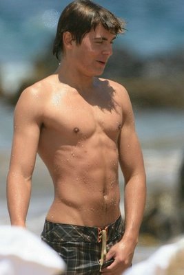 [zac+efron.bmp]