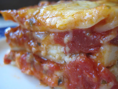Good Eats 'n Sweet Treats: World's Best Lasagna
