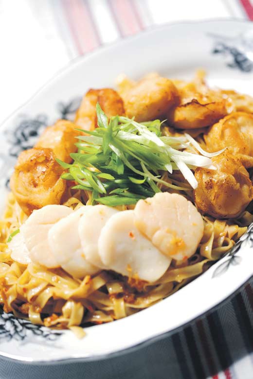 Cooking at Home XO Sauce Noodles with Fried Shrimp Wontons