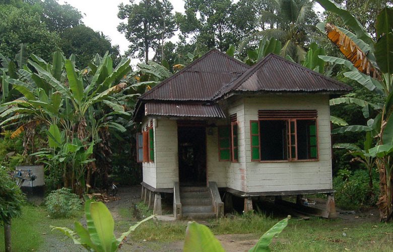 Bangunan Rumah Desa Bokor | Berita Terkini Asia™
