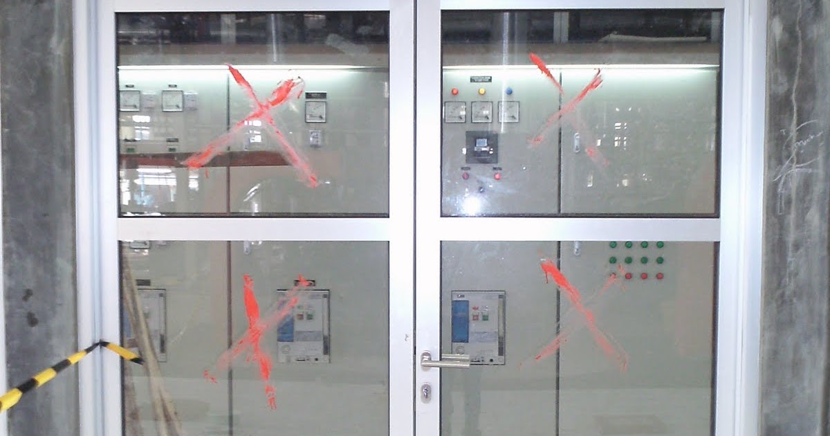 UTAMA ALUMINIUM DAN KACA Kusen & Pintu Swing Aluminium