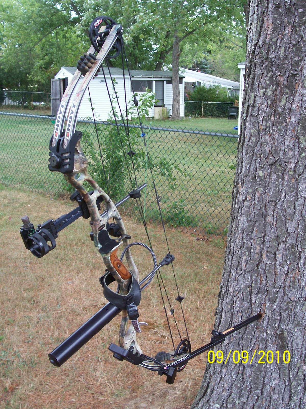 Archery Critic USlide Bow Holder