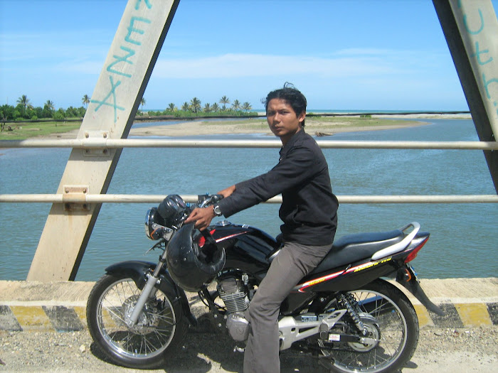 Wilian Dalton dalam perjalanan Bengkulu-Air Sulau
