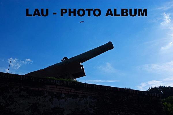 LAU - PHOTO ALBUM