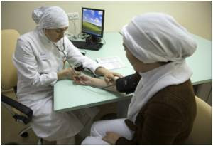 nurse at moscow muslim clinic Muslim nurse at the first Muslim clinic in Moscow, opened in 2008