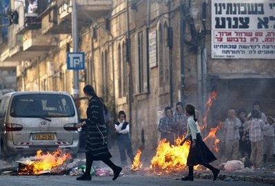 [Jewish+riots_mideast_israel_palestinians+AP.jpg]