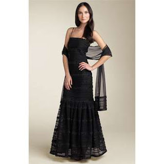 Wedding Destinations: Traditional Spanish Wedding Dress Wedding Destinations: Traditional Spanish Wedding Dress