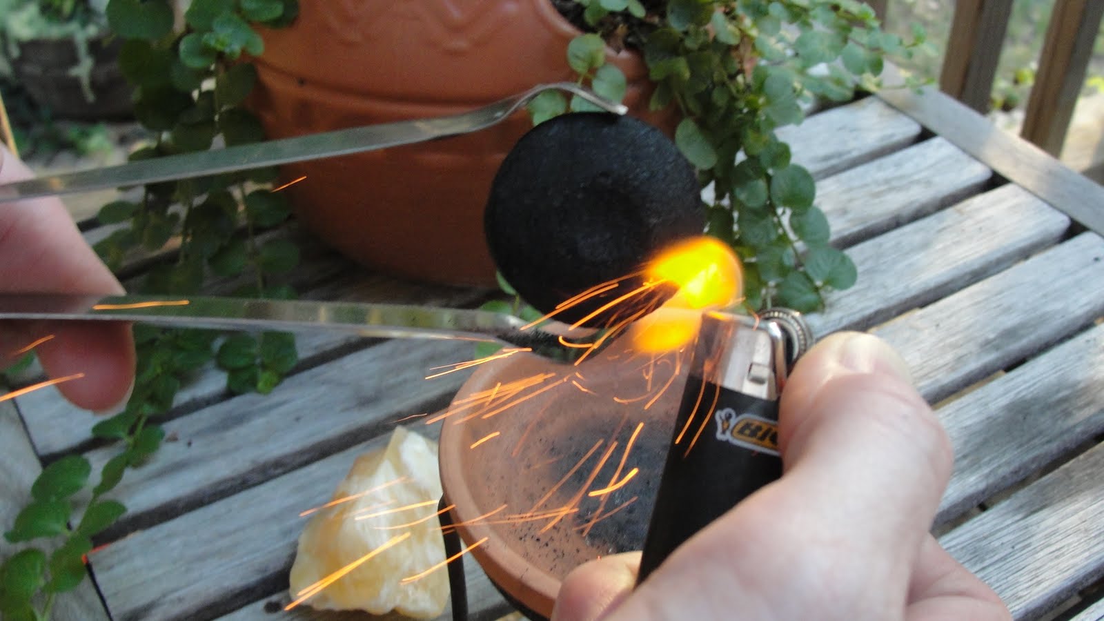 A Badger and a One Eyed Toad Resin Incense Tutorial...