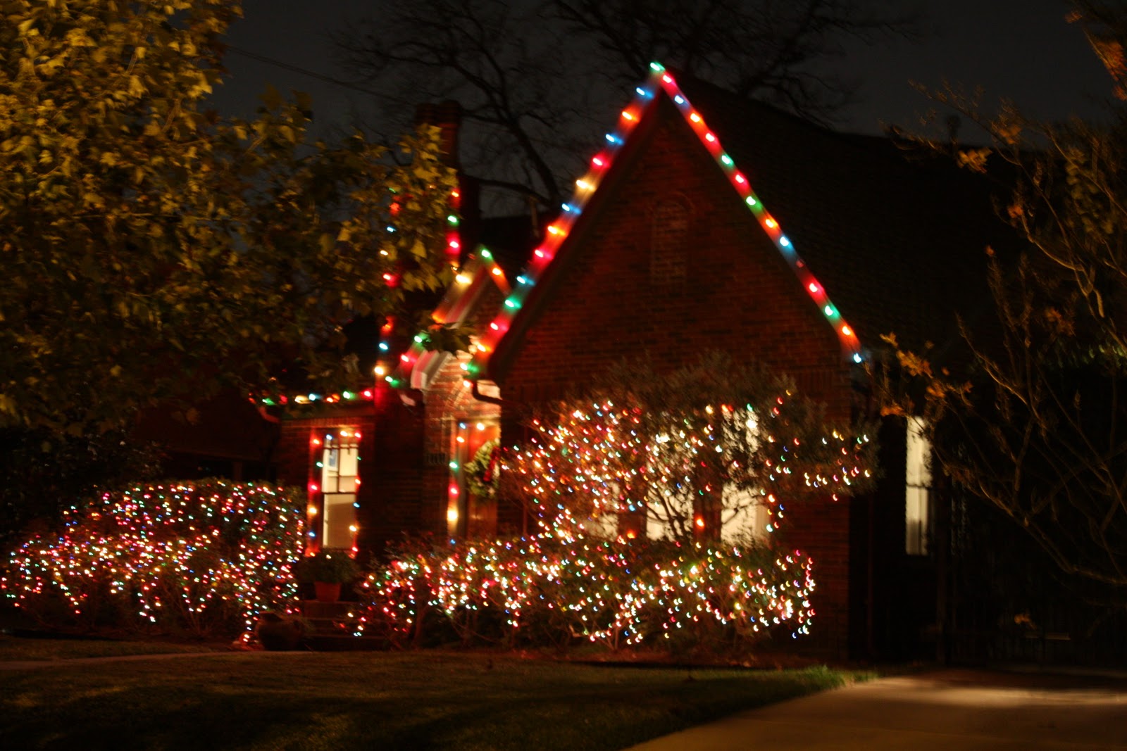 Magnolia City Merry Christmas Lights!