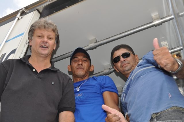 Entrega de peixes a pupolação mucajaiense