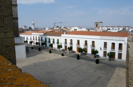 [Olivença,+Praça+Stª+Maria.JPG]