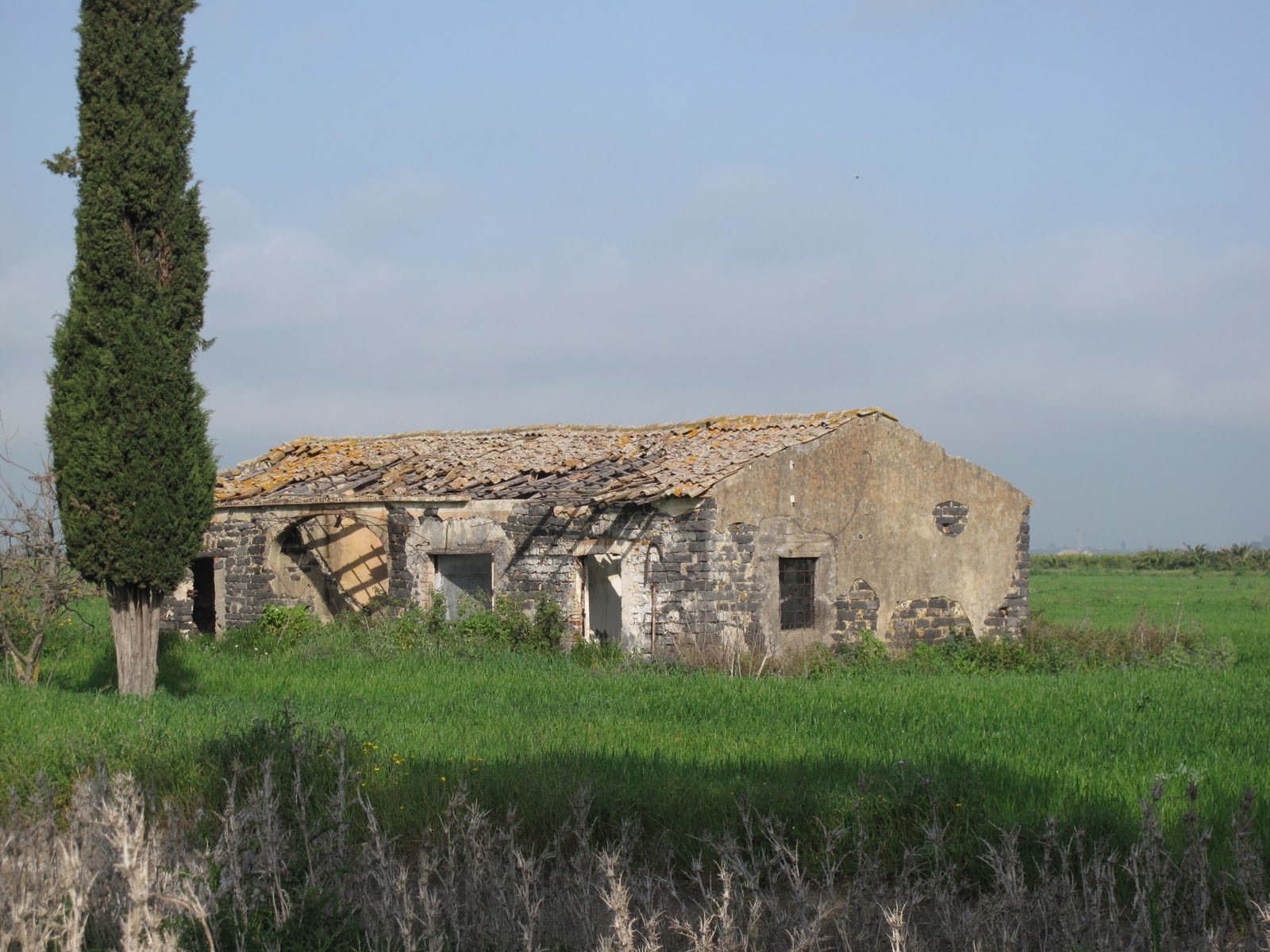 BELPASSO AND BEYOND... MUSSOLINI HOUSES