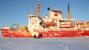 [tp-chung-amundsen0804-306.jpg]