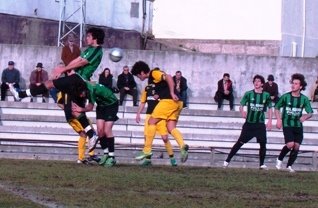 [Fafe+-+Abambres+-+Juniores+1.JPG]