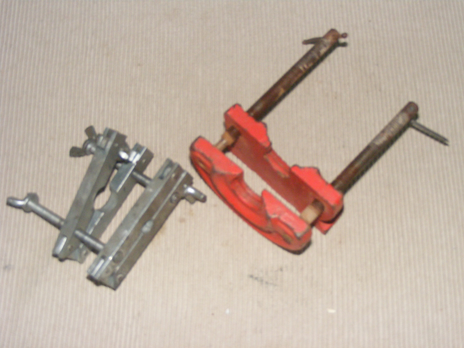 Harris Band Instruments My mouthpiece is stuck, how do I get it out?