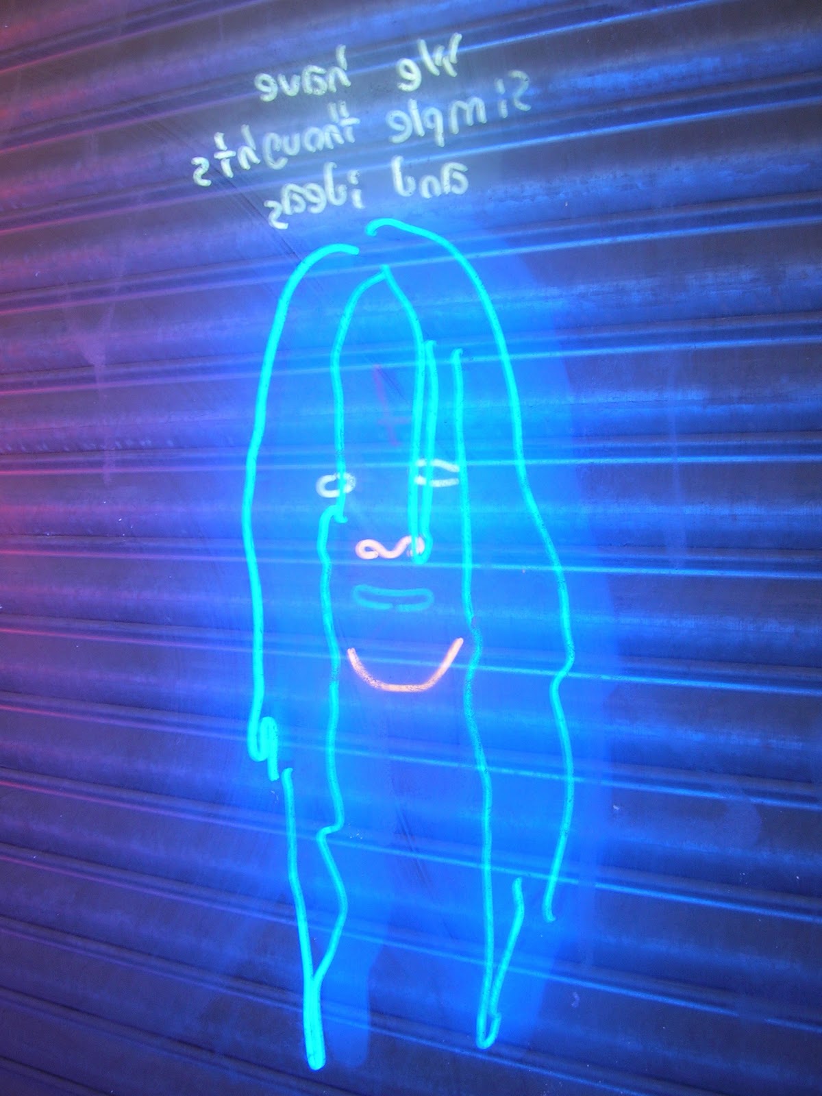 neonneon More Art In Empty Spaces