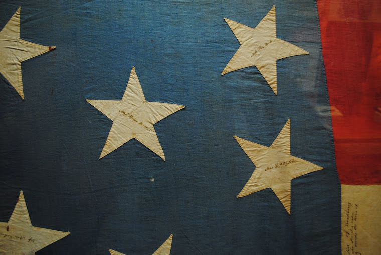 NASHVILLE THE TENNESSEE STATE MUSEUM: la bandiera cucita e firmata dalle mogli dei comandanti.