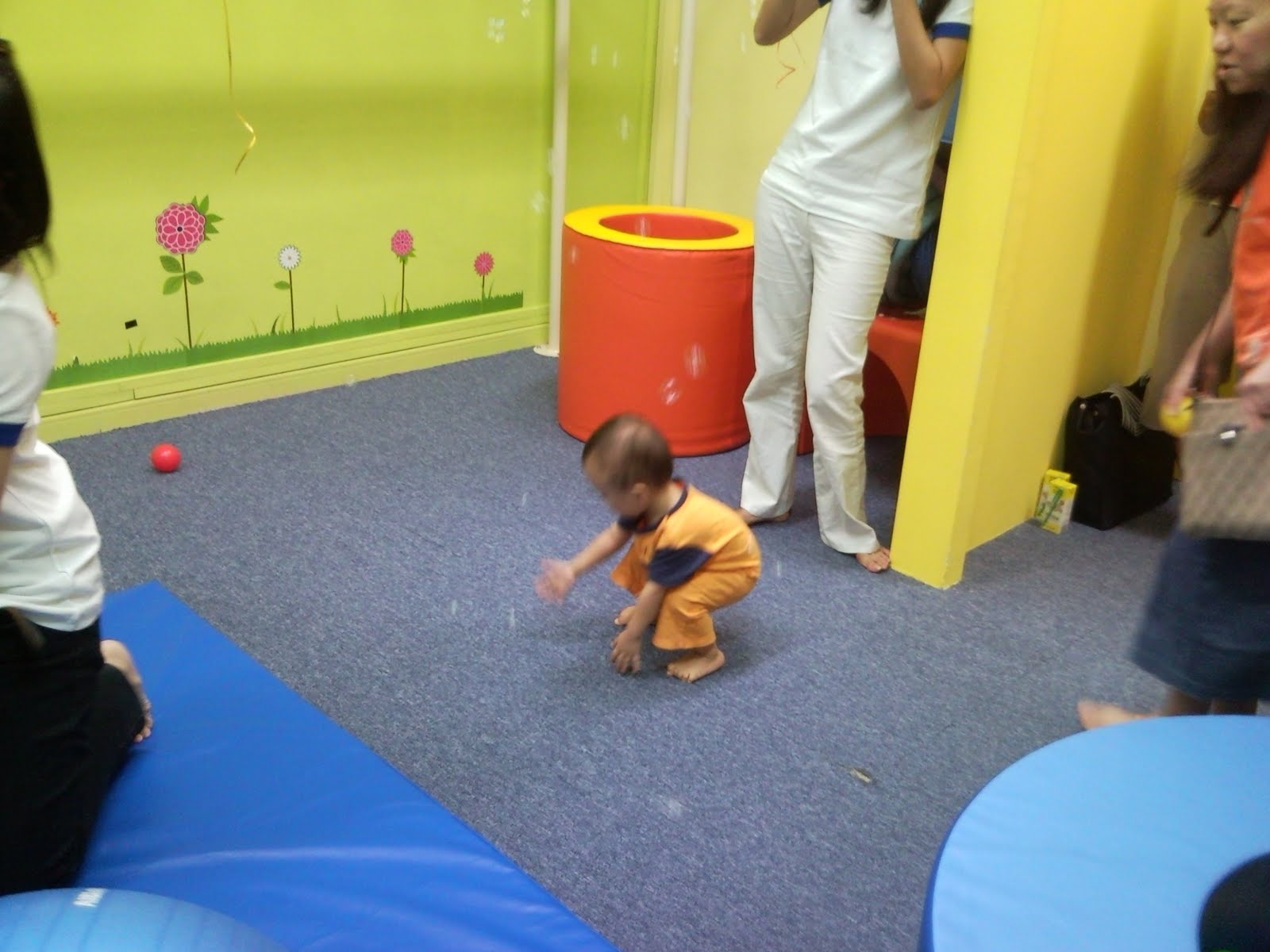 1 a Bao Bei, 2 a Little Prince Baby Jumper Gym open house