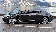 Un Aston Martin en apuros durante la filmación de Quantum of Solace...