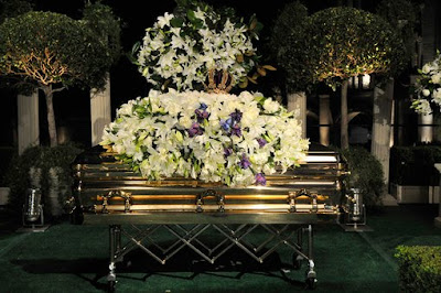 queen disco Ladies: Michael Jackson Finally Laid to Rest