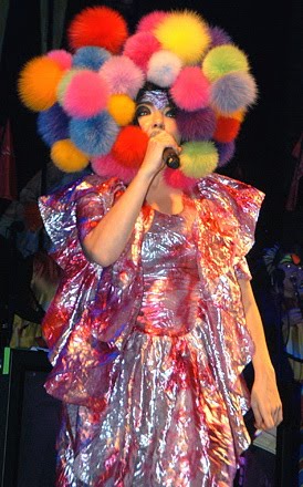 [bjork5.jpg]