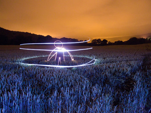 [corn+circle-Michael-Bosanko.jpg]