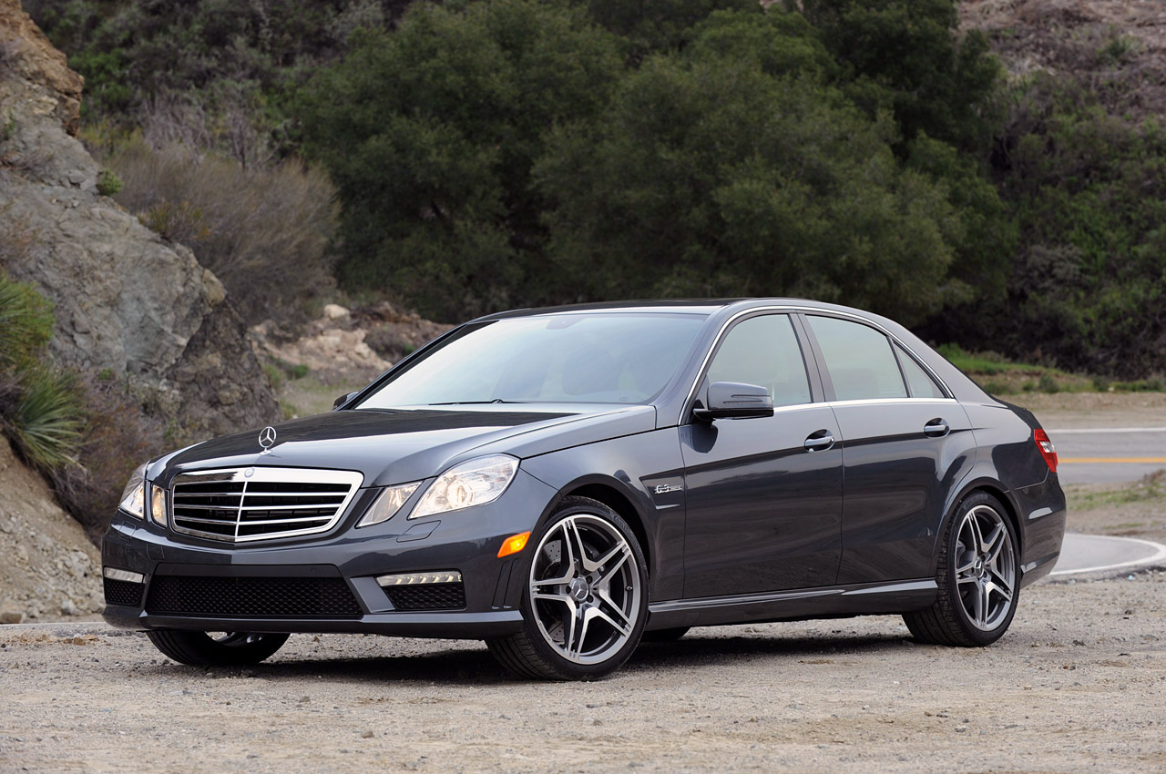 Teknomaniak Video Top Gear Mengadu Camaro SS Melawan MercedesBenz