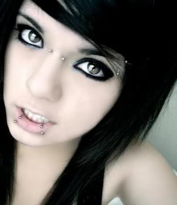 emo hairstyles for girls with long hair and bangs. Emo+hairstyle+for+girls+2.