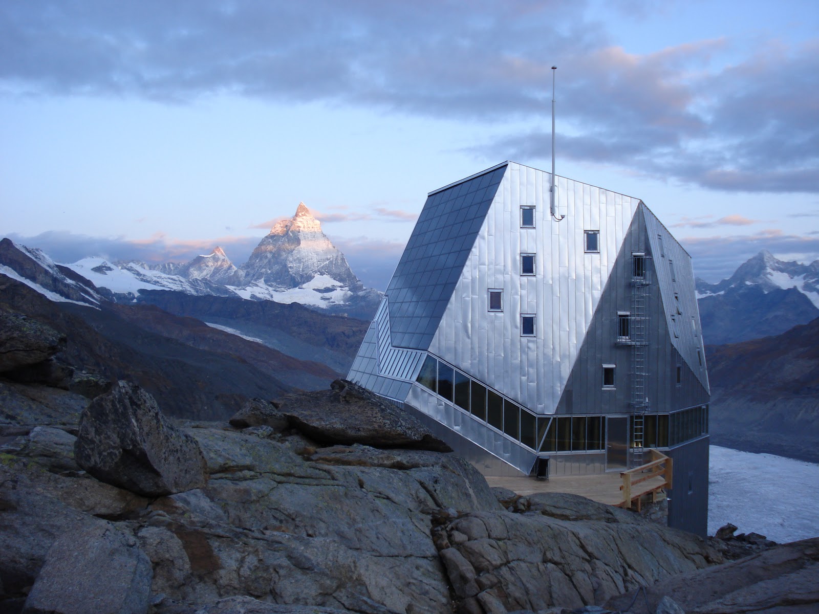 arch plus 355: Monte Rosa Huette | Bearth & Deplazes