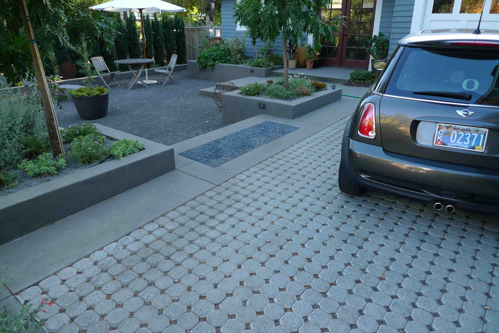 Jeffrey Bale's World of Gardens Permeability in the Garden