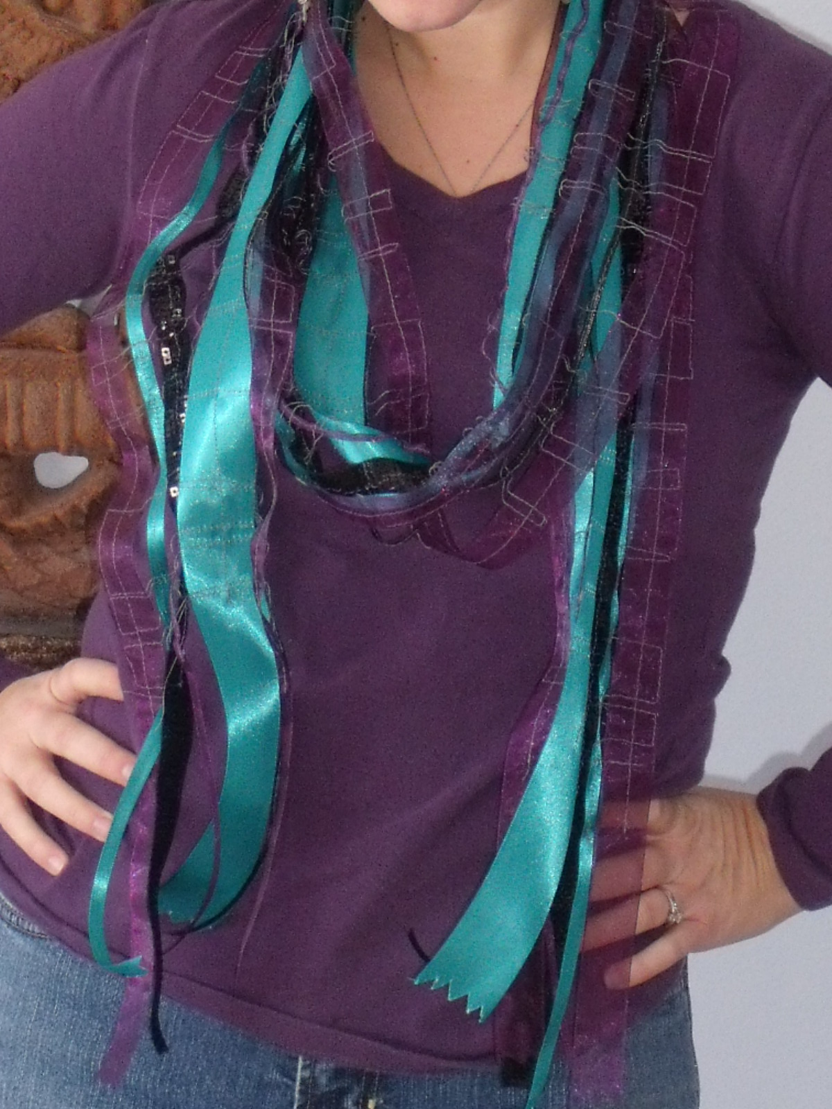 takenstidbits Ribbon Scarf