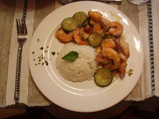  "C" COMO "CAMARONES CON CURRY" 