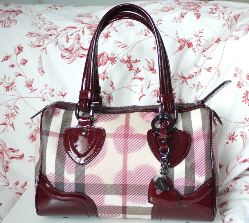Bags Burberry Nova Check Hearts Bowling Bag Berry red